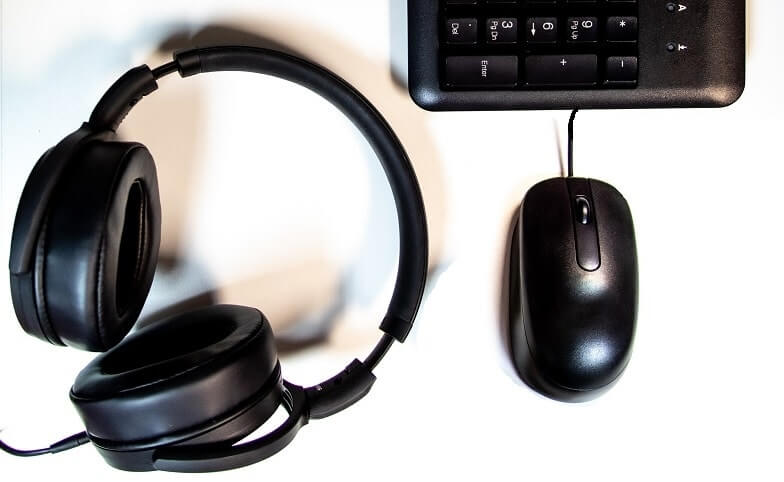 home entertainment and audio localisation